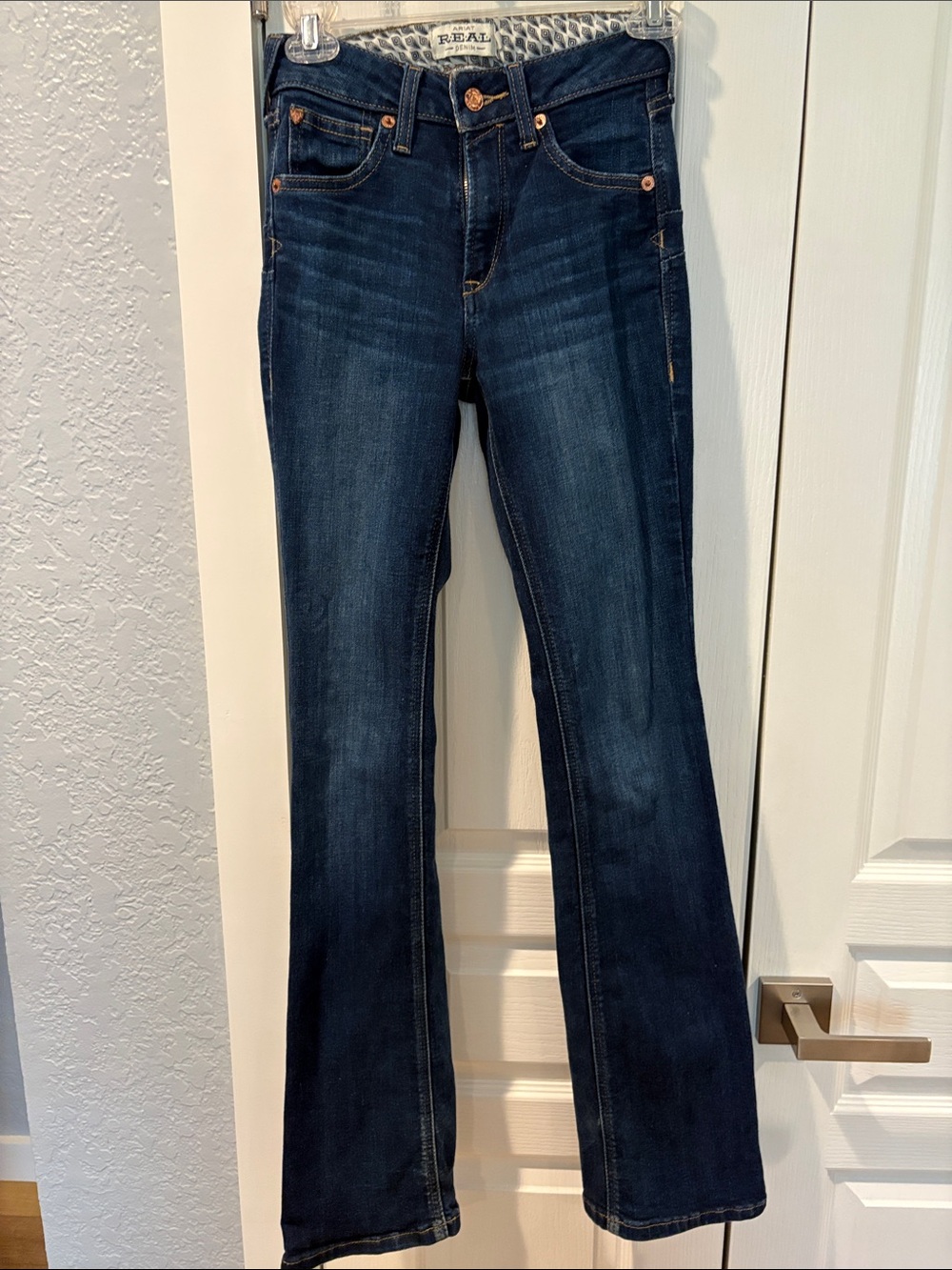 Ariat Dark Blue Flare Jeans - LIKE NEW- perfect condition!